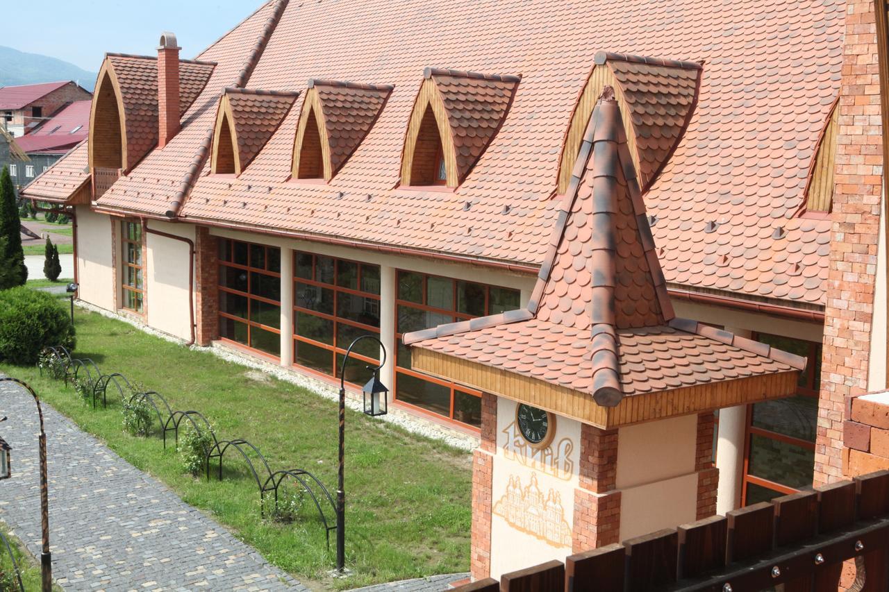 Publo Spa Hotel Vyshkove Eksteriør bilde